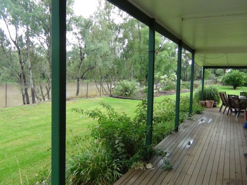 St George QLD 4487