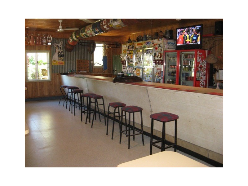 15 Albert Street, Windorah QLD 4481