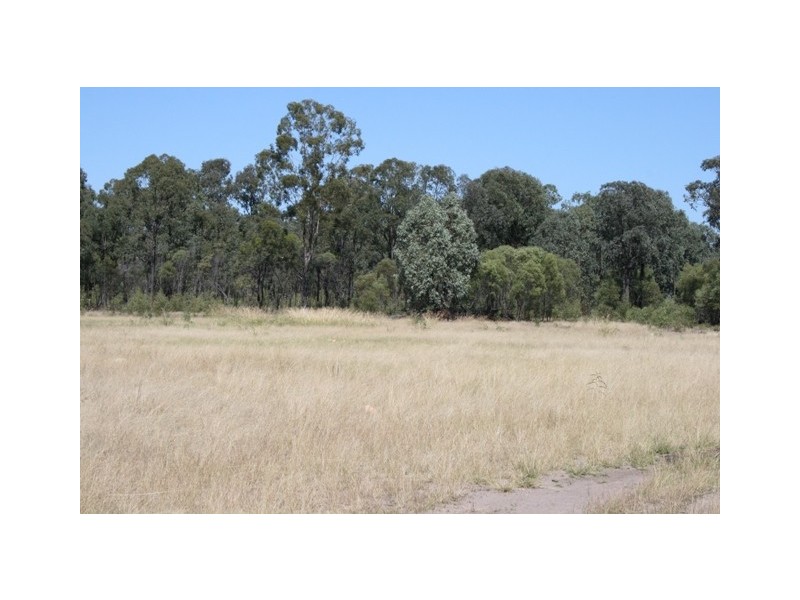 1001 WIEMABILLA RD, Chinchilla QLD 4413