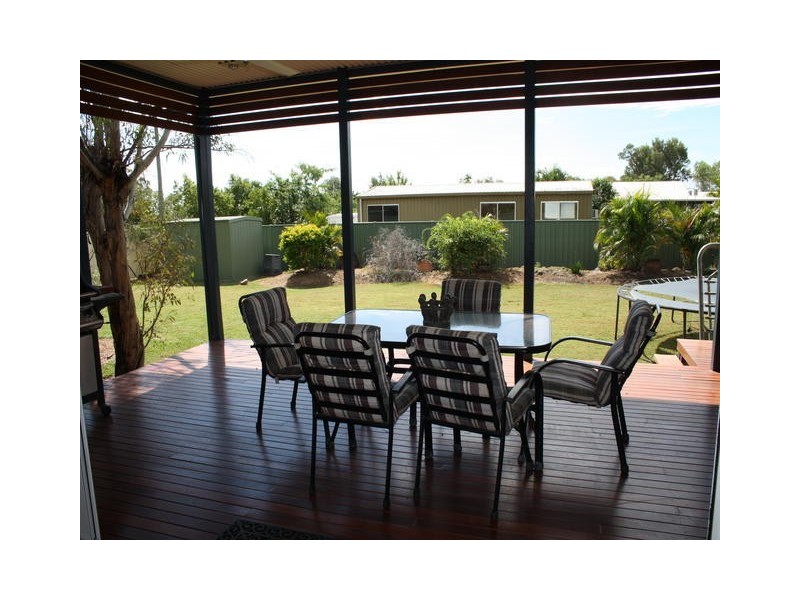 127 THISTLE STREET, Blackall QLD 4472