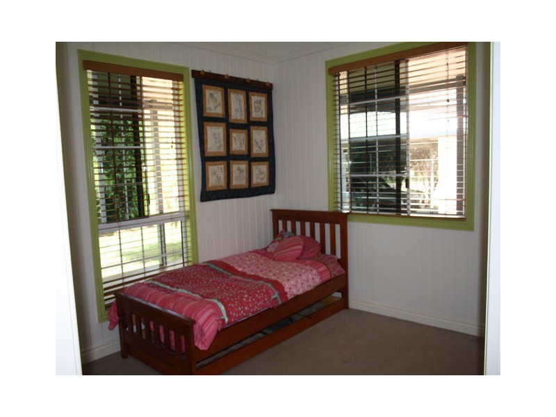 127 THISTLE STREET, Blackall QLD 4472
