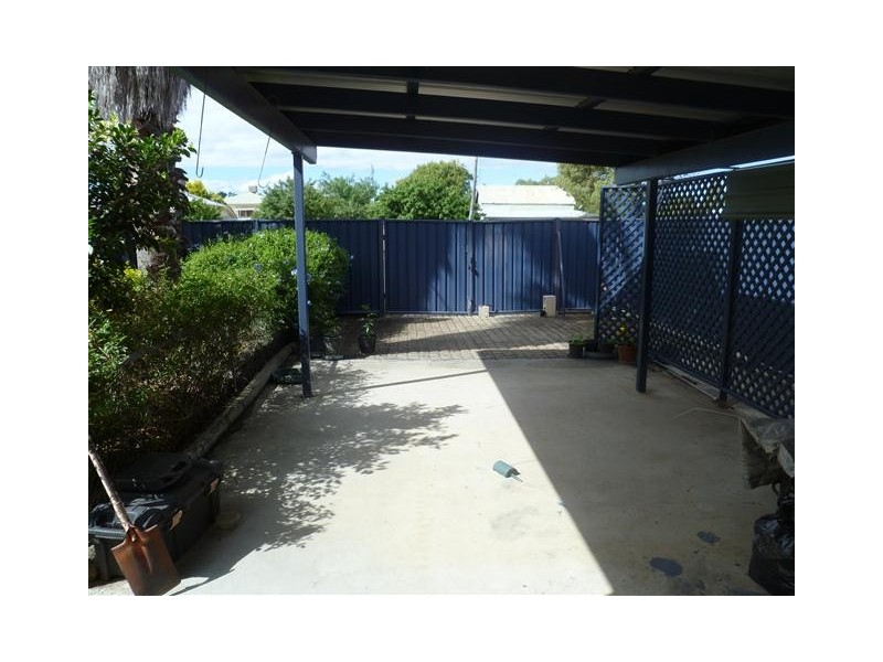 26 MCDOWALL ST, Roma QLD 4455