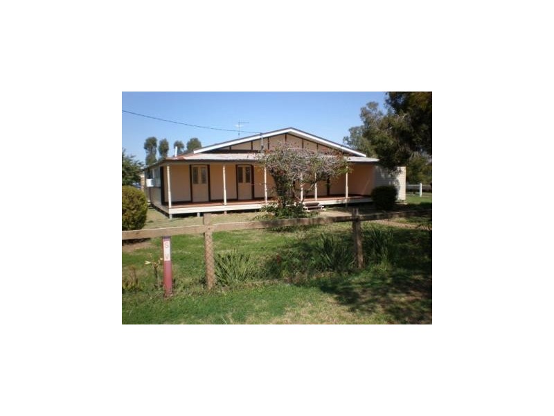 98 Alfred Street, St George QLD 4487