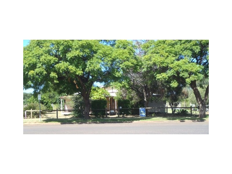 98 Alfred Street, St George QLD 4487