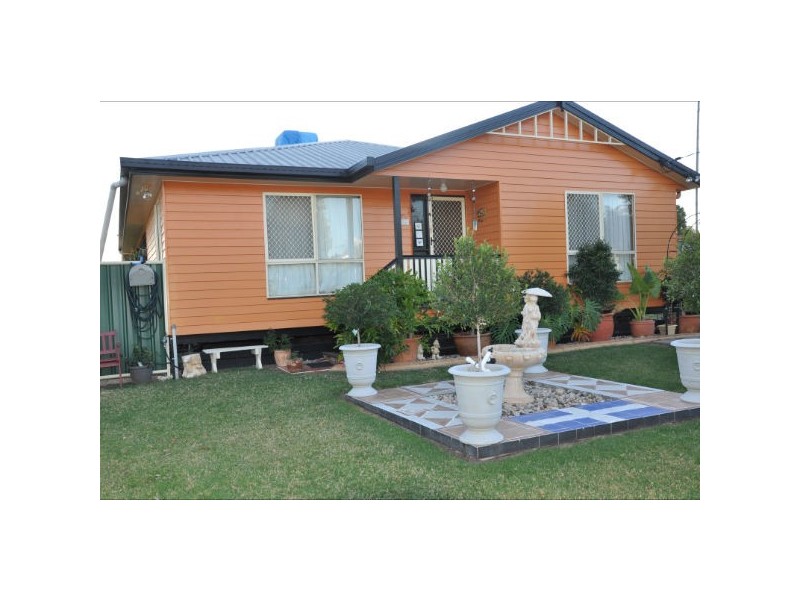 14 ROSEDALE CLOSE, Roma QLD 4455