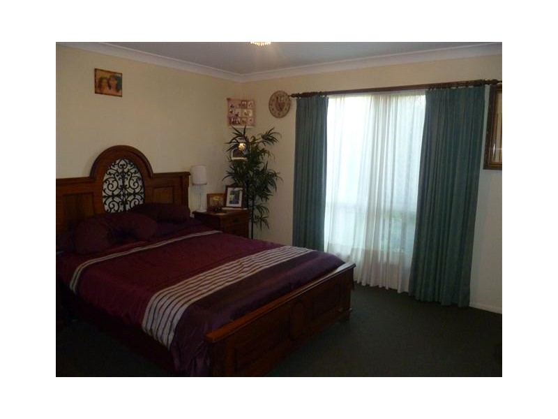 14 ROSEDALE CLOSE, Roma QLD 4455