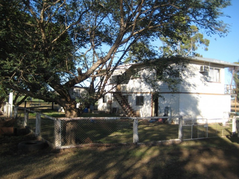 ” Fairlands “, Bell QLD 4408
