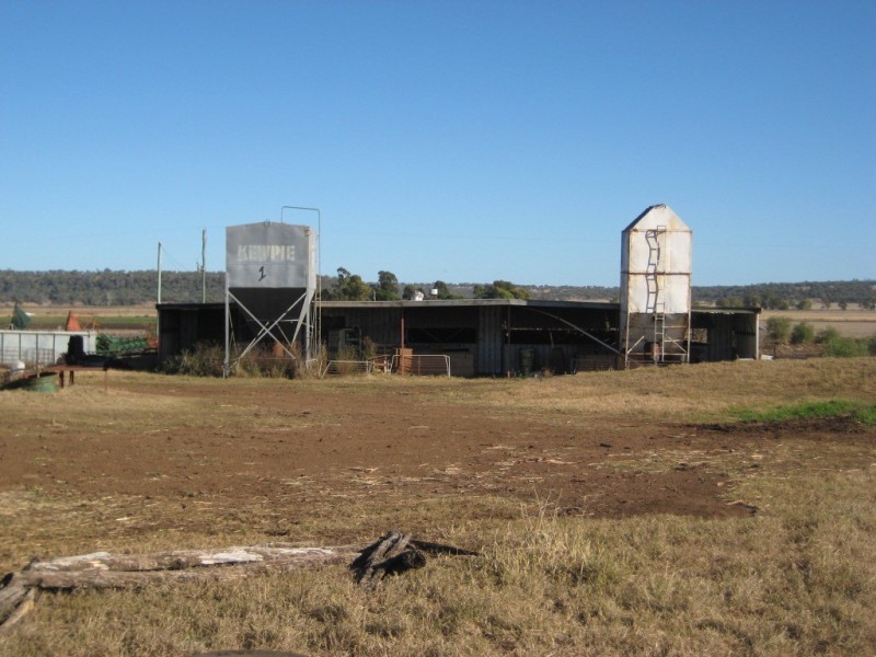 ” Fairlands “, Bell QLD 4408
