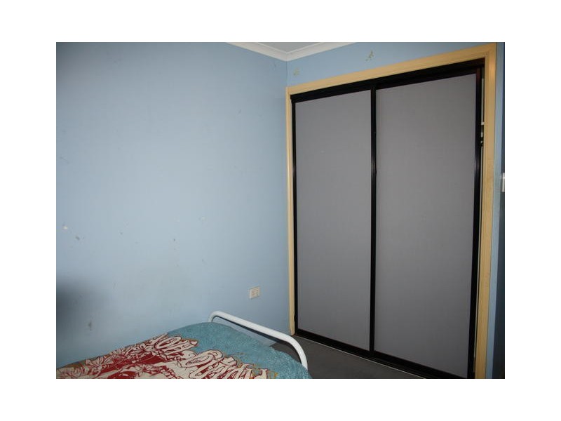 32 GARDEN STREET, Blackall QLD 4472