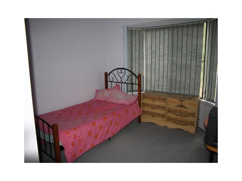 32 GARDEN STREET, Blackall QLD 4472