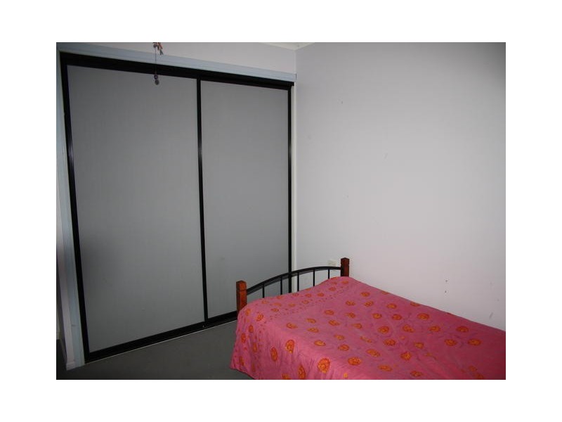 32 GARDEN STREET, Blackall QLD 4472