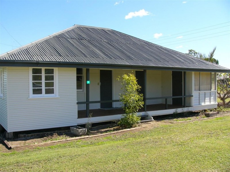 9 Kelman Street, Taroom QLD 4420