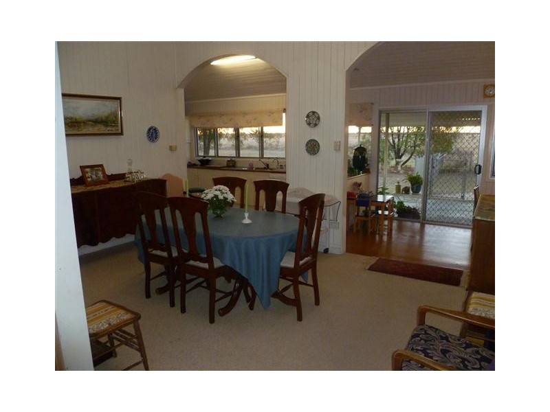 146A Northern Road, Roma QLD 4455