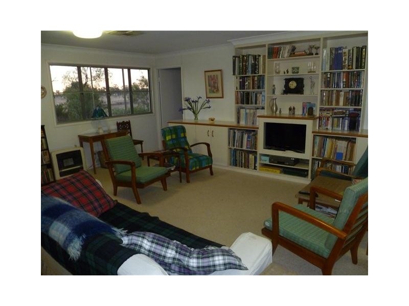 146A Northern Road, Roma QLD 4455