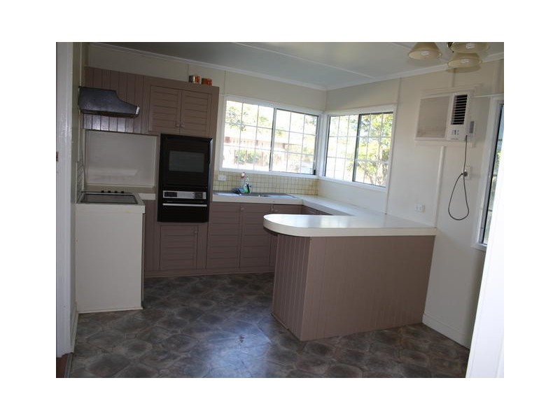 163 SHAMROCK STREET, Blackall QLD 4472