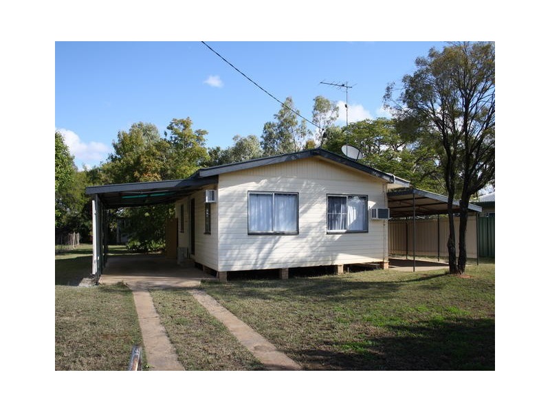 138 THISTLE STREET, Blackall QLD 4472