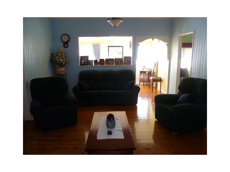 46 Chrystal, Roma QLD 4455