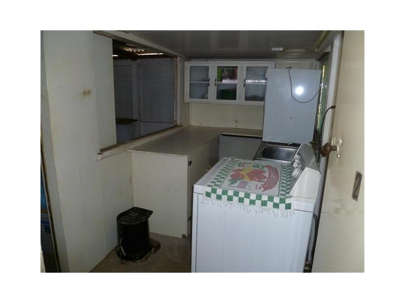 46 Chrystal, Roma QLD 4455