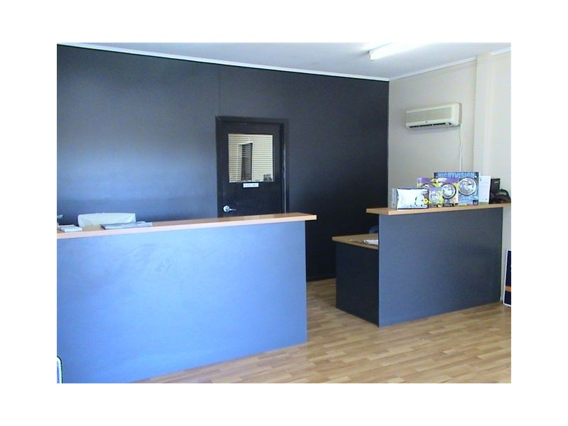 124-126 Raglan Street, Roma QLD 4455