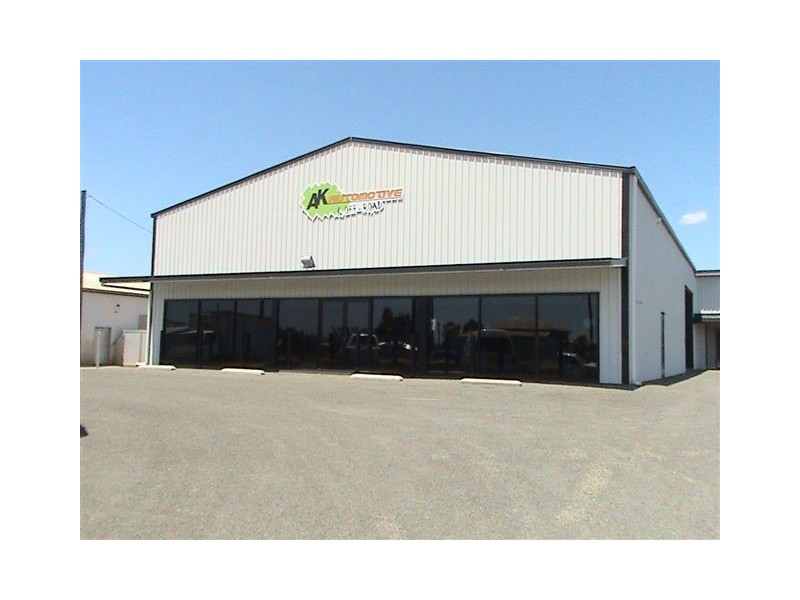 124-126 Raglan Street, Roma QLD 4455