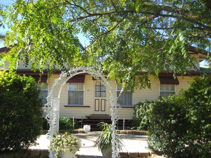 83 Curtis Street, Dalby QLD 4405