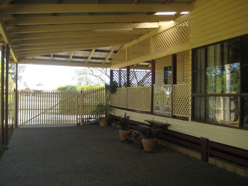 83 Curtis Street, Dalby QLD 4405