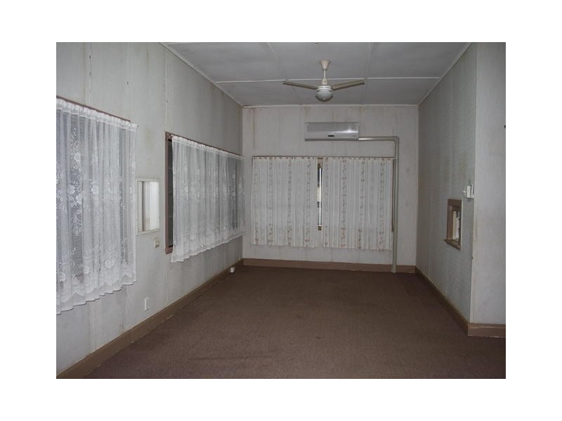 65 THISTLE STREET, Blackall QLD 4472