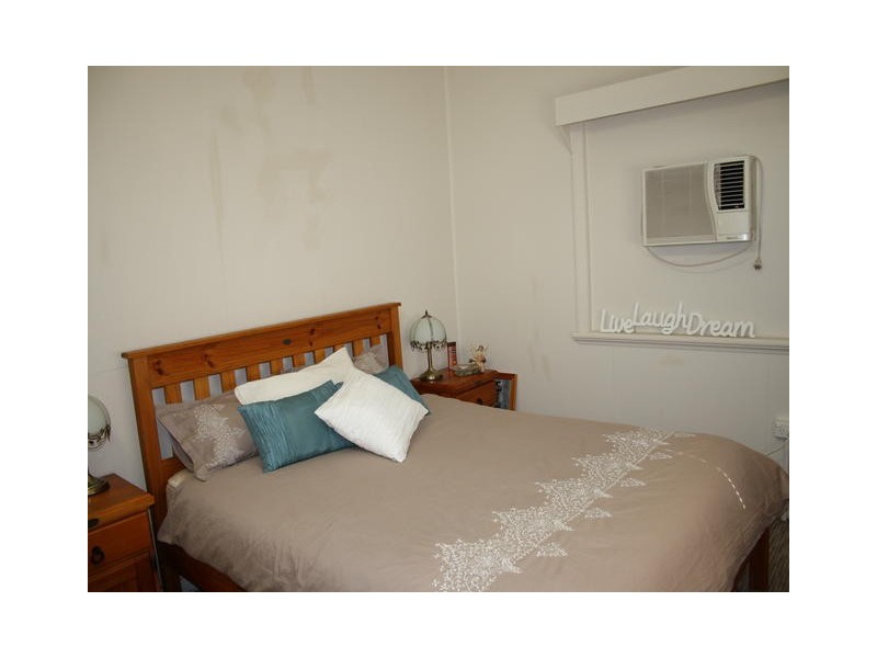 7 MULGA STREET, Blackall QLD 4472