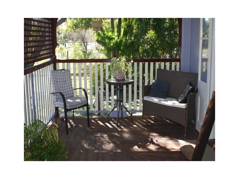 5 GIDYEA STREET, Blackall QLD 4472