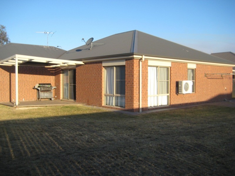 12 Branch Creek Road, Dalby QLD 4405