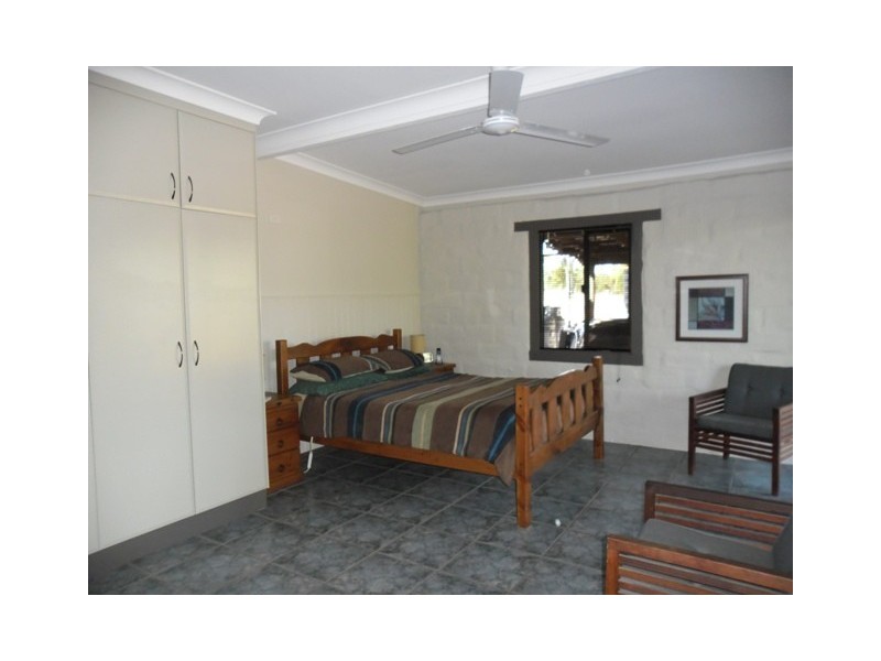 225 PADDY’S CREEK RD, Miles QLD 4415
