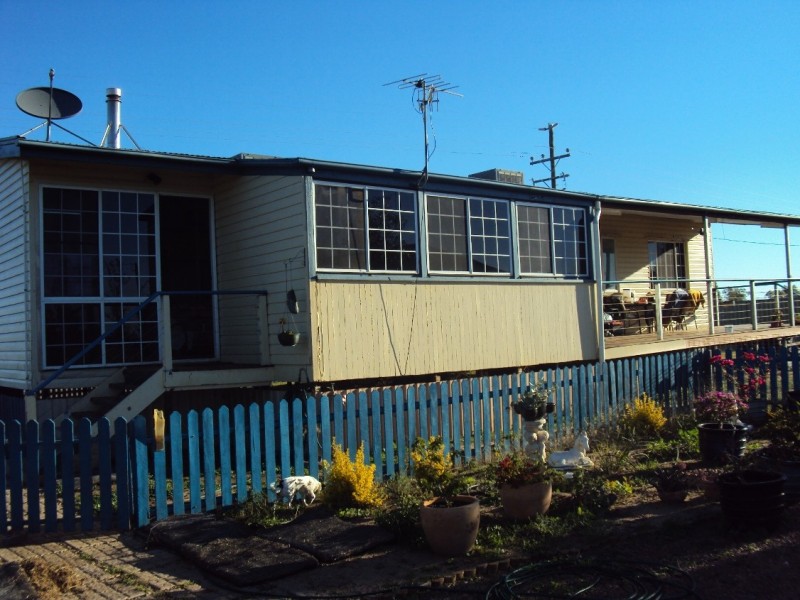 61-63 Leichardt St, Ilfracombe QLD 4727