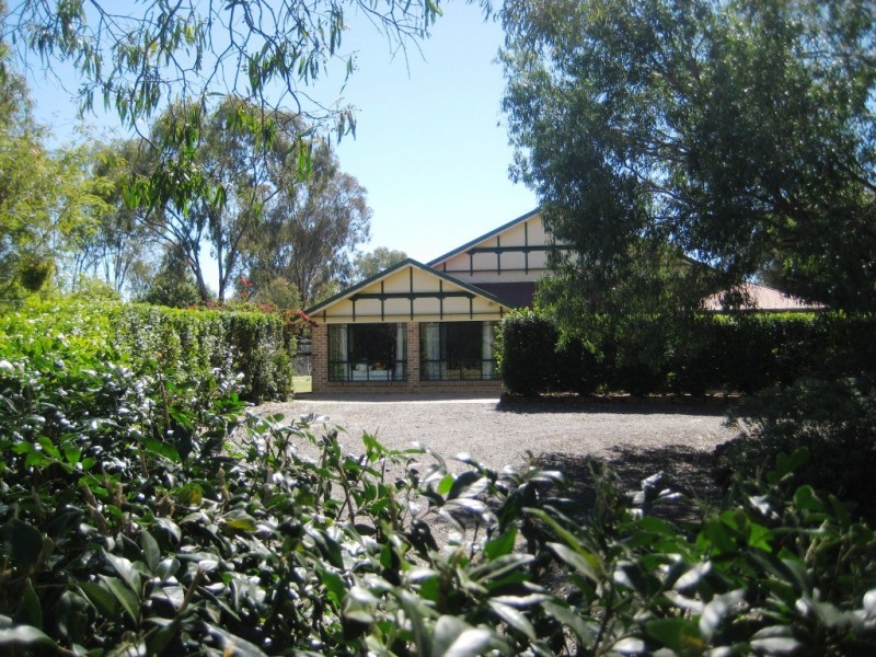 85 Chelldan Avenue, Dalby QLD 4405