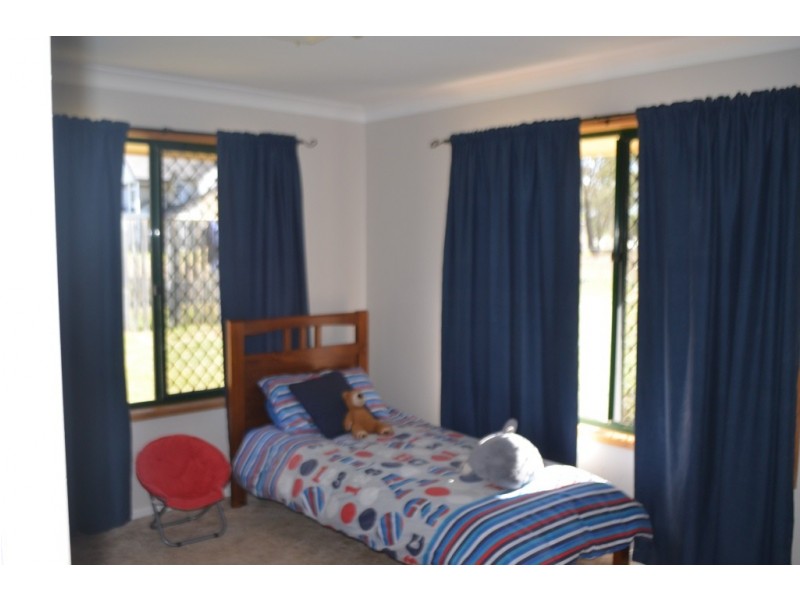 85 Chelldan Avenue, Dalby QLD 4405