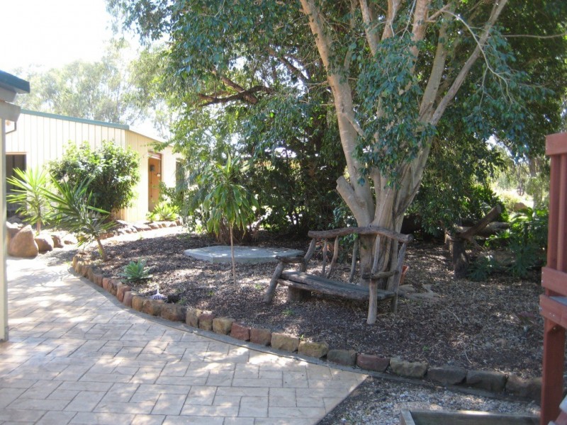 85 Chelldan Avenue, Dalby QLD 4405