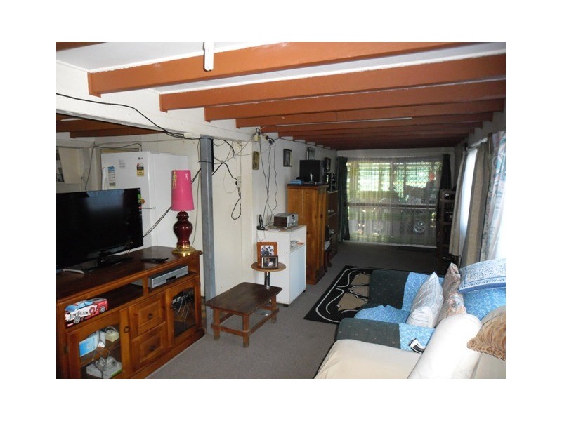 38 MARIAN ST, Miles QLD 4415