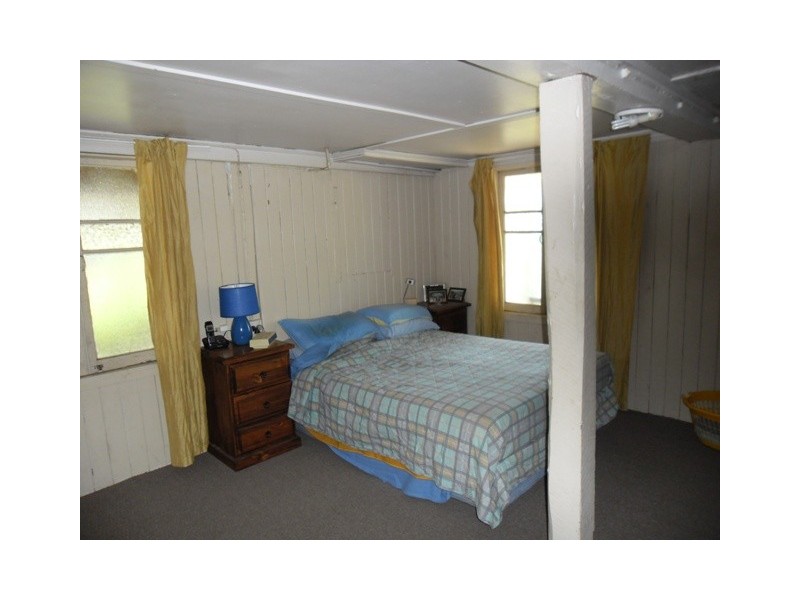 38 MARIAN ST, Miles QLD 4415