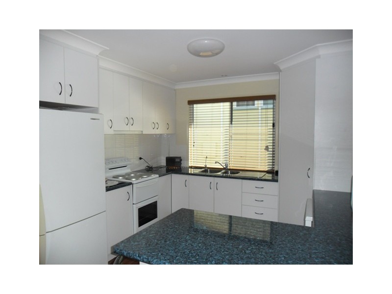 11 DAISY ST, Miles QLD 4415
