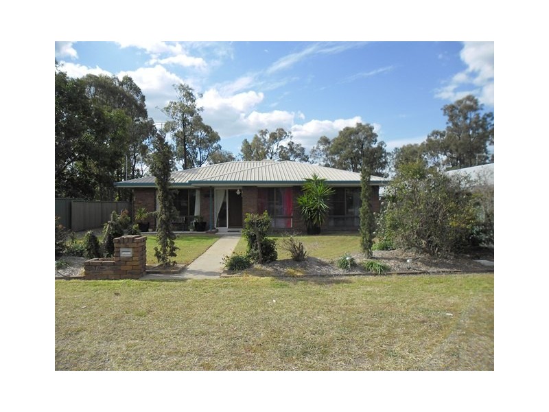 57 DAISY, Miles QLD 4415