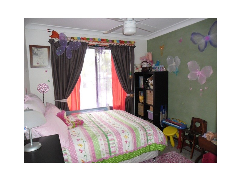 57 DAISY, Miles QLD 4415