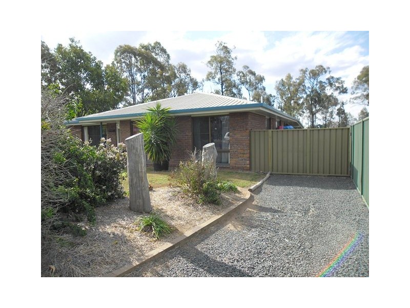 57 DAISY, Miles QLD 4415