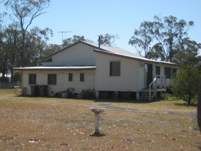 21 Albert Street, Jandowae QLD 4410