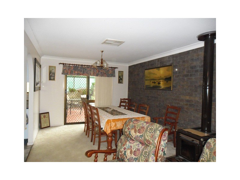 19 LEE ST, Miles QLD 4415