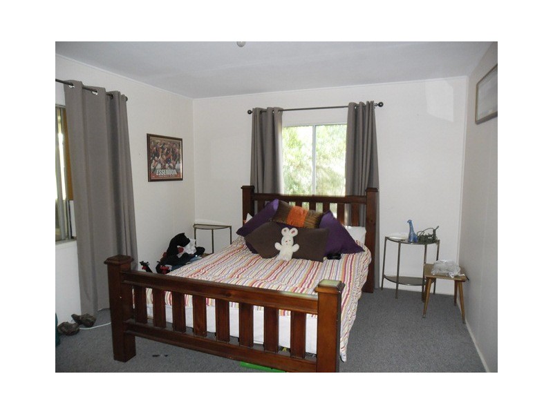 5 DAISY ST, Miles QLD 4415