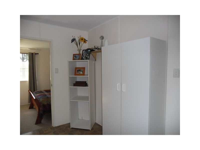 5 DAISY ST, Miles QLD 4415