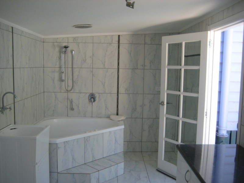 64 Geraghty Street, Cecil Plains QLD 4407