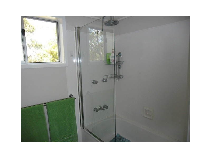 72-74 CONSTANCE ST, Miles QLD 4415