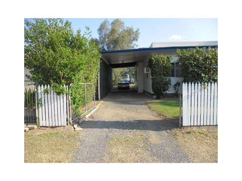 60 EDITH STREET, Miles QLD 4415