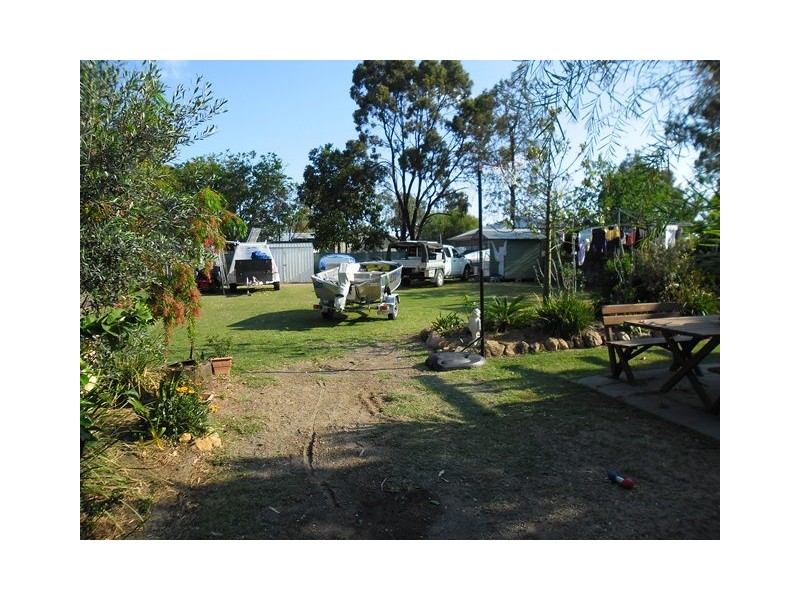 60 EDITH STREET, Miles QLD 4415