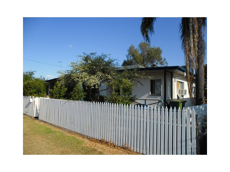 60 EDITH STREET, Miles QLD 4415